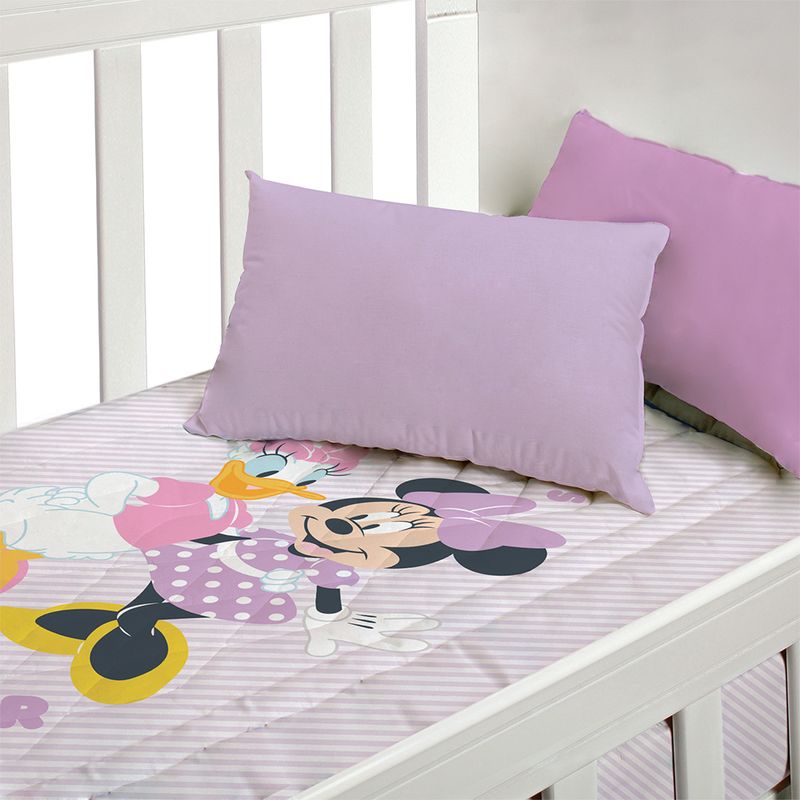 acolchado-funcional-minnie-cama1