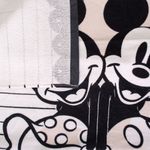 5792-Toallon-Mickey-Minnie-zoom