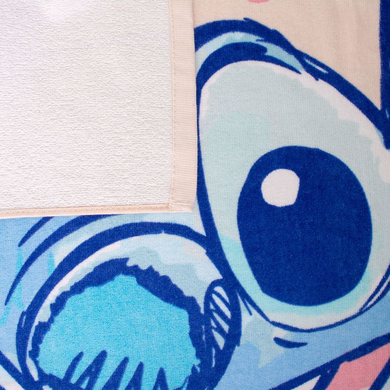 5785toallonstitchzoom