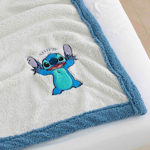 Manta corderito doble Stitch