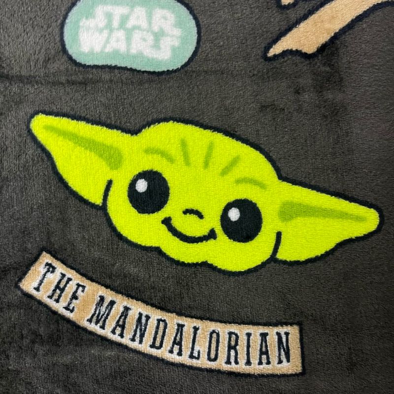 MANTA C. MANGAS MANDALORIAN DETALLE 1.jpg