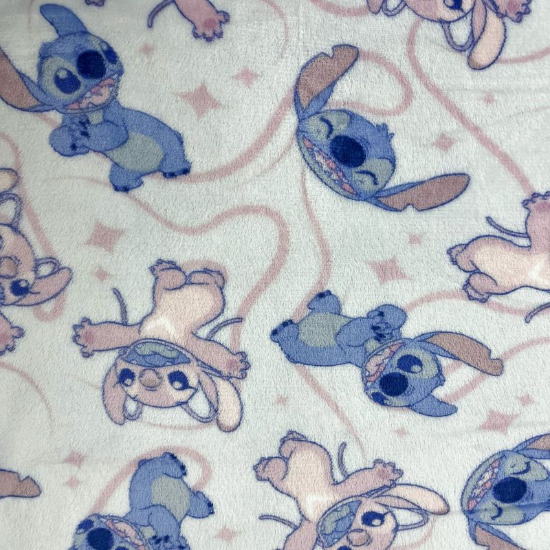 MANTA C. MANGAS STITCH DETALLE 1.jpg