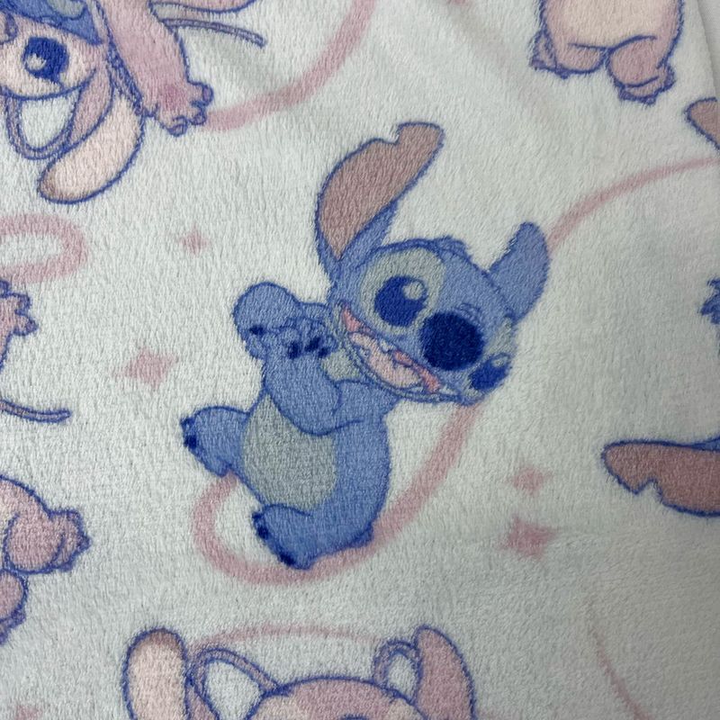 MANTA C. MANGAS STITCH DETALLE.jpg