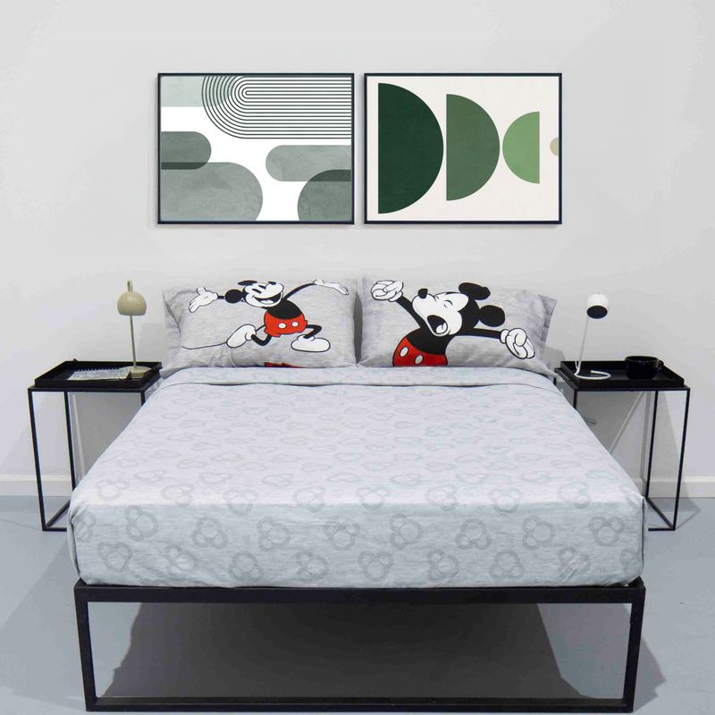 Mickey-G.-2pl_Q_K_2