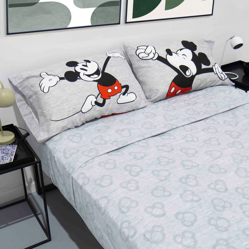 Mickey-G-2pl-Quuen-King_2
