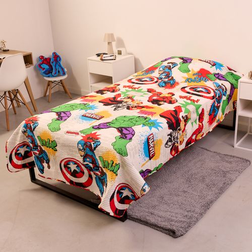 Cubrecama Ultra Light 1½ Plaza Avengers